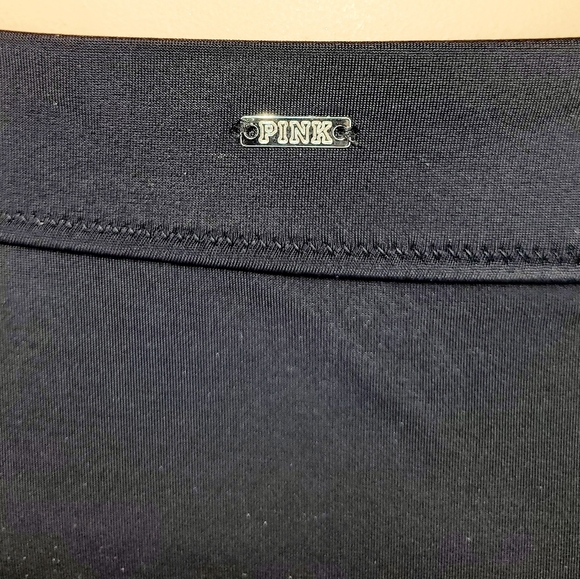 PINK VS MEDIUM NEW MEDIUM Removable Cups 2 Piece Flowerd Black SWIM SUIT - Picture 2 of 11